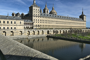 https://spaintourism.info/images/No_operativa_Excursion_a_El_Escorial_Valle_de_los_Caido_1748.jpg